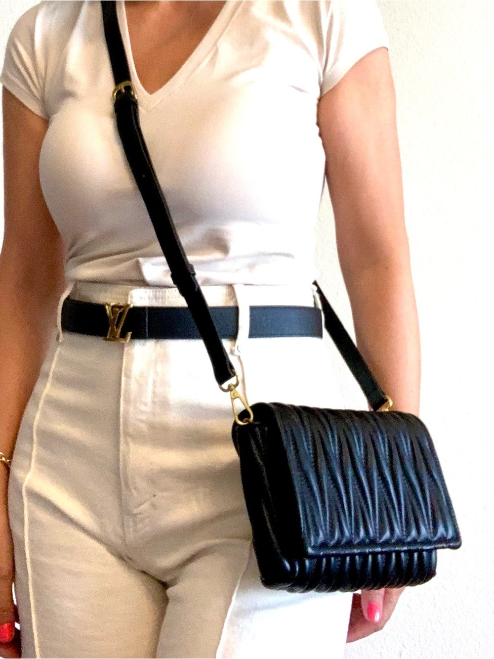 Black Quilted cross body - Picture 3 of 6